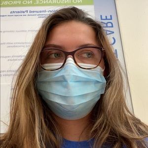 Meet your Posher, Alison